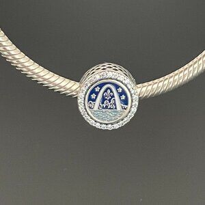 Pandora Saint Louis Gateway Arch Exclusive Charm
